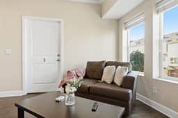 Contemporary Hideout - 7min to Clemson University - Image 3