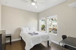 Contemporary Hideout - 7min to Clemson University - Image 4
