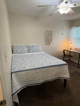 New Convenient Getaway near USC & Riverwalk Trails - Image 5