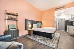 Dual Studio Stay with ADA features - Walk Score 72 - Image 3