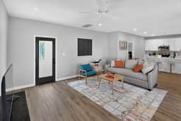 Roomy New-Build Retreat | Garage & Seasonal Pool - Image 2