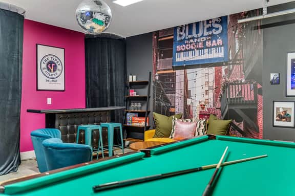 Bachelorette Escape near DT | Game Room + Hot Tub - Image 5