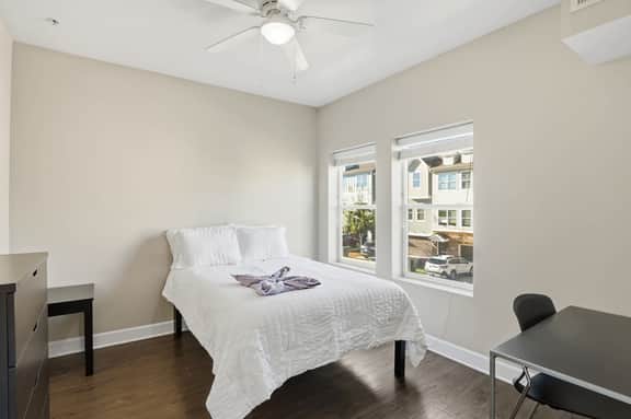 Contemporary Hideout - 7min to Clemson University - Image 4